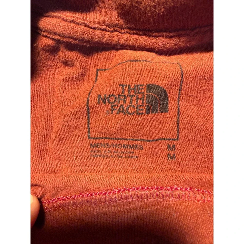 The North Face Mens Red Long Sleeve Graphic Logo T-Shirt Size Medium